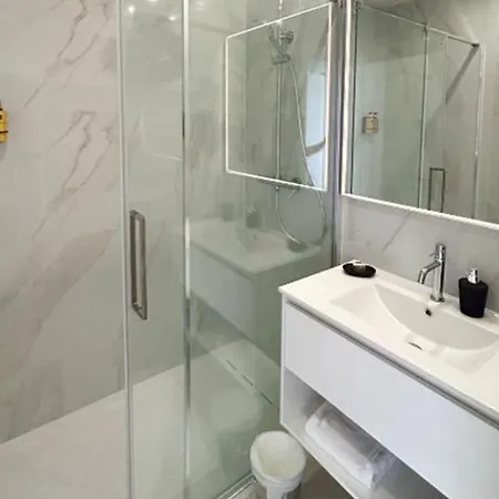Le Royal Picardie, Bw Signature Collection אלברט